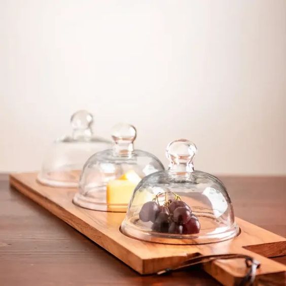 GLASS CLOCHE BOARD