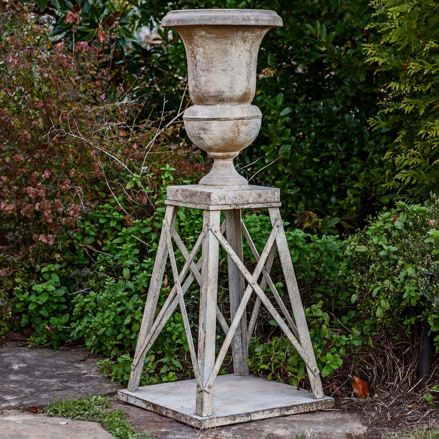 Metal Reception Urn On Stand